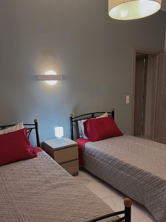 Sea Horizon Suites Chalkís 外观 照片